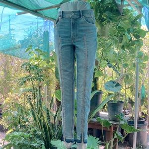 Express light washed zipper jeans